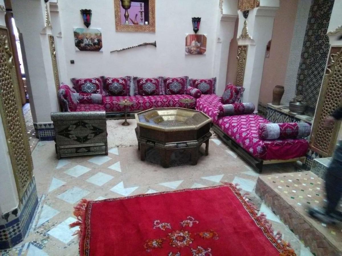 Riad Yanis Hotell Meknès Eksteriør bilde