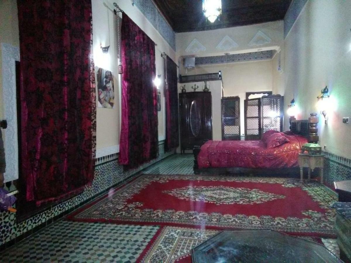 Riad Yanis Hotell Meknès Eksteriør bilde