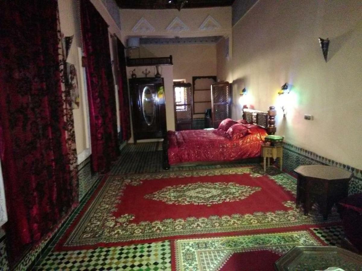 Riad Yanis Hotell Meknès Eksteriør bilde