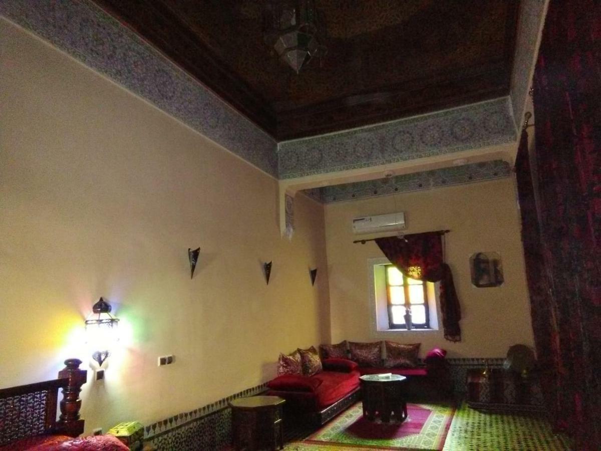 Riad Yanis Hotell Meknès Eksteriør bilde